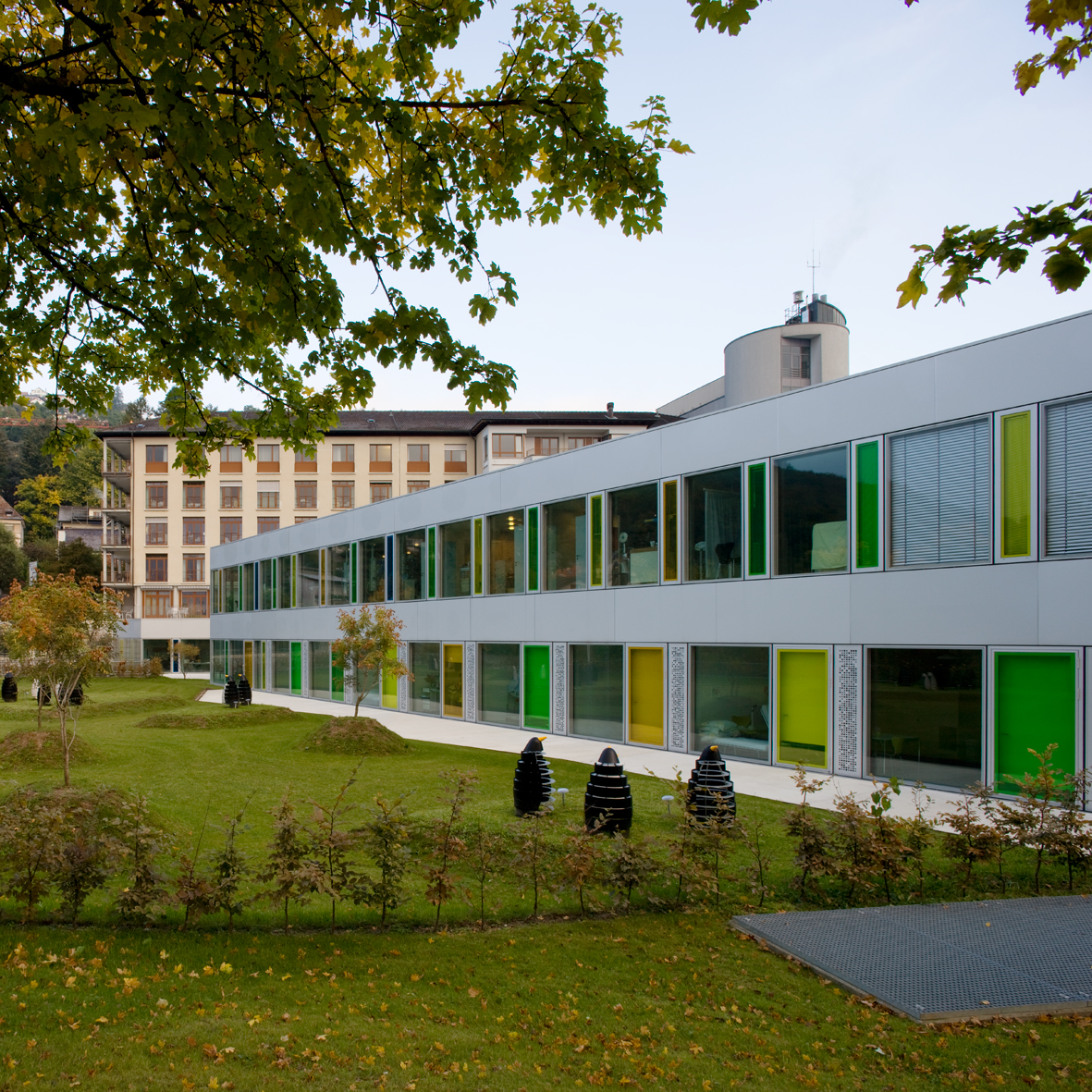 : Clinique pour enfants, Bienne, bauzeit architekten